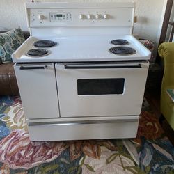 GE Electric range/oven $250