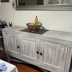Buffet Cabinet