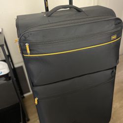 Luggage L & XL