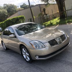 Nissan Maxima