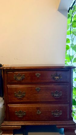 Vintage cabinet