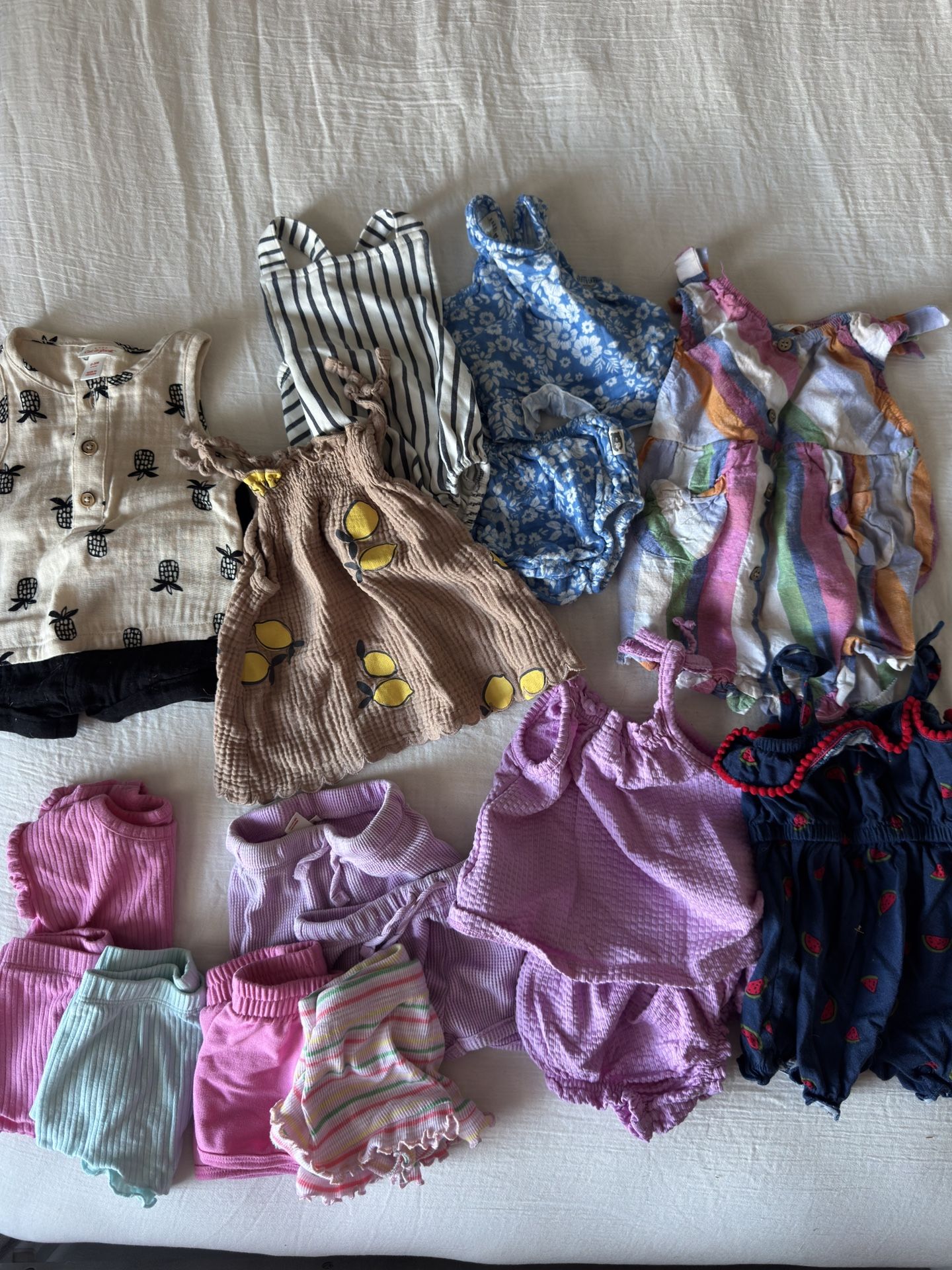 Girls clothing & Shoes lot 0 12 Months 50+ Pieces