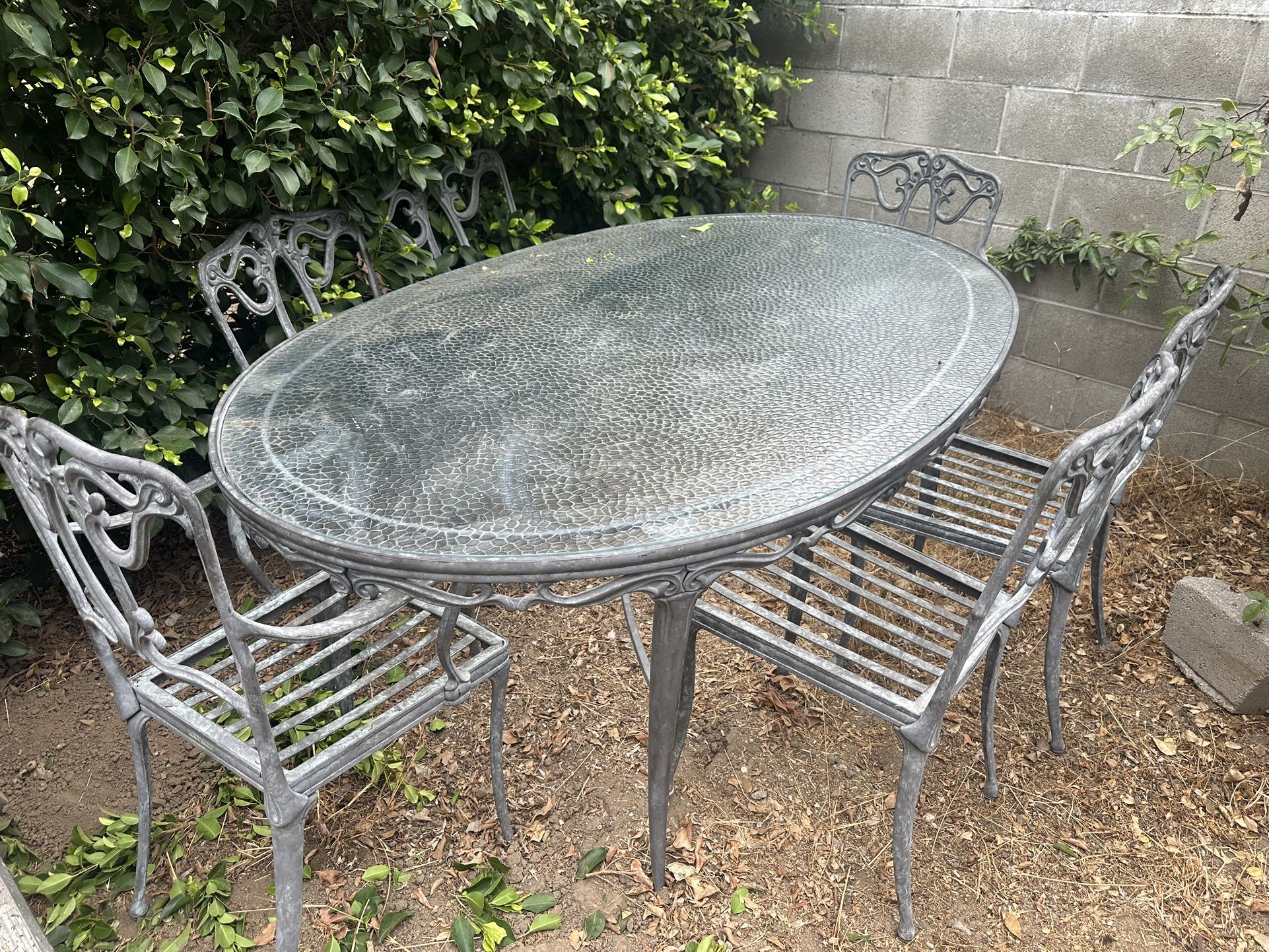 Gorgeous Vintage Brown Jordon Patio Furniture