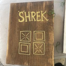 Wood Shrek Decor 