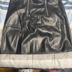 Faux leather miniskirt