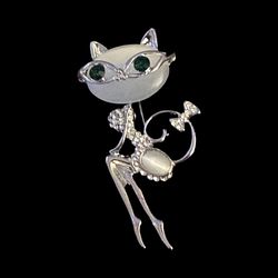 Cat Brooch