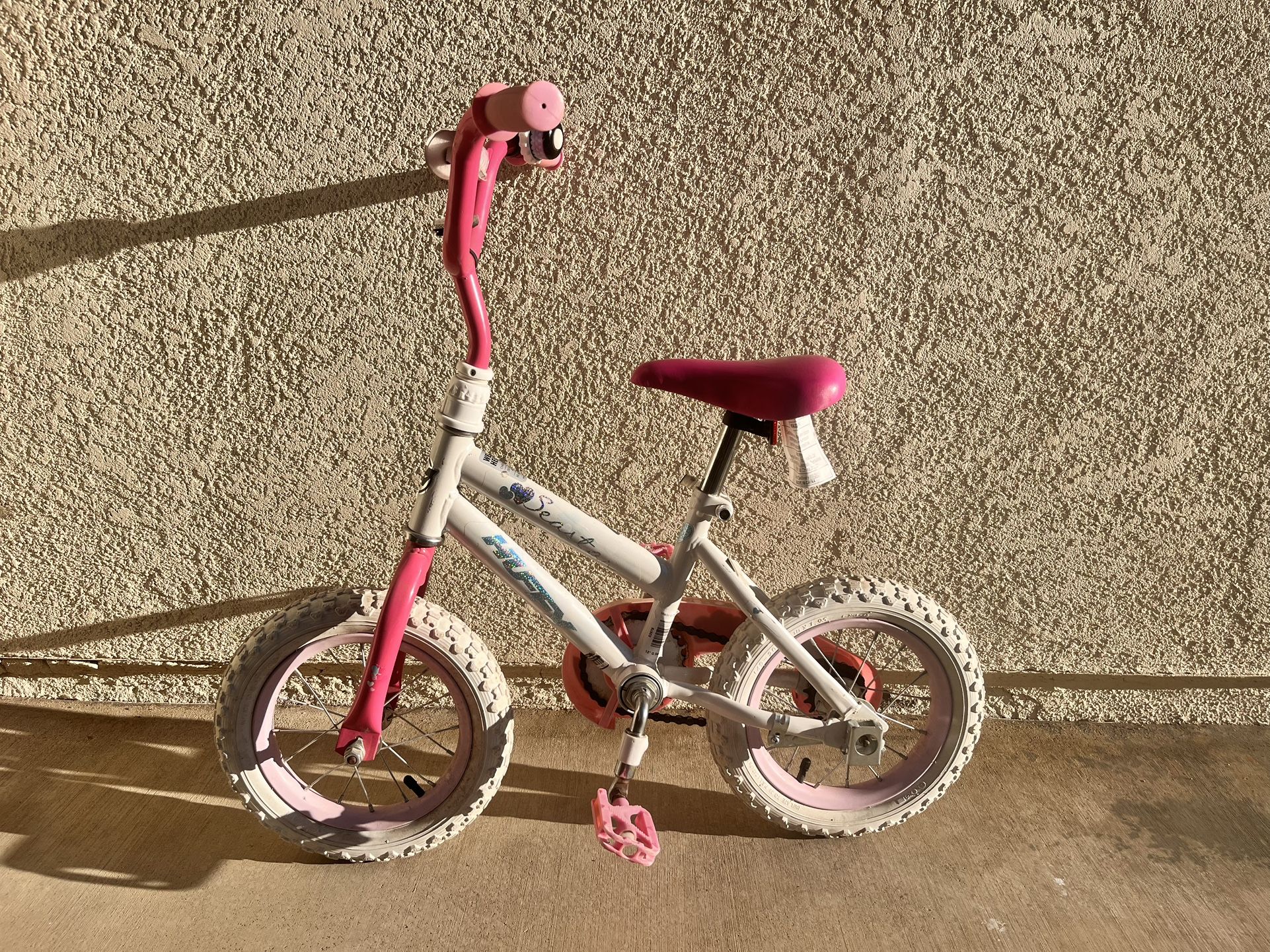 12in Girls Huffy Bike