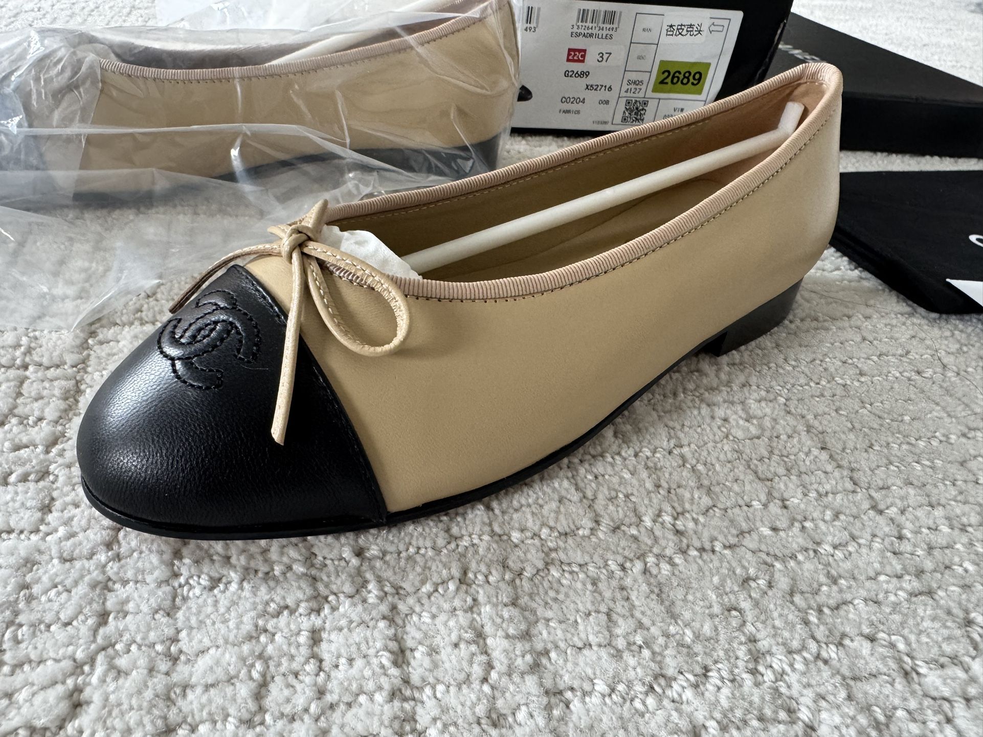 Chanel *style ๐ Ballerina Flats. High Quality