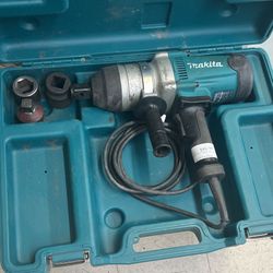 Makita TW1000 1” Heavy Duty Friction Ring Anvil Impact Wrench
