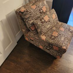 Slipper Chair
