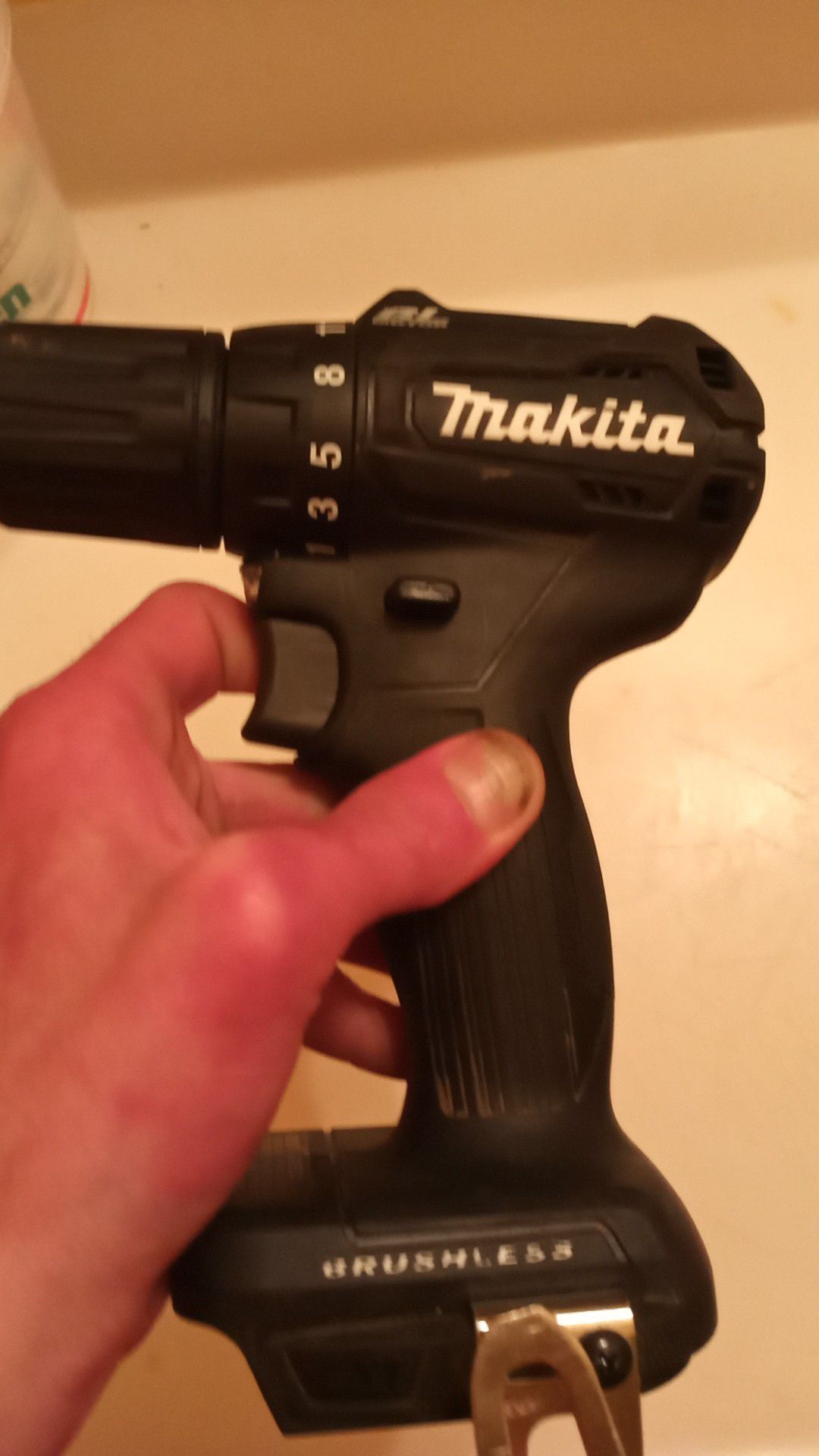 18 volt Makita drill no battery new