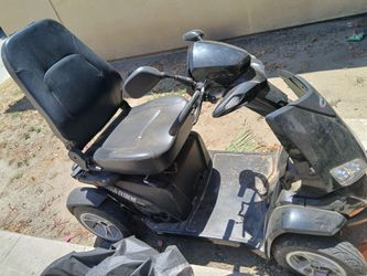 Electric Wheelchair