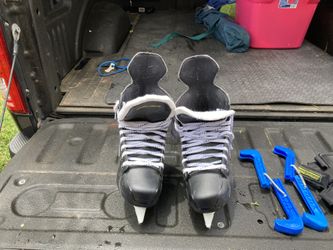 Brand New  Bauer Skates ,never Been Used 
