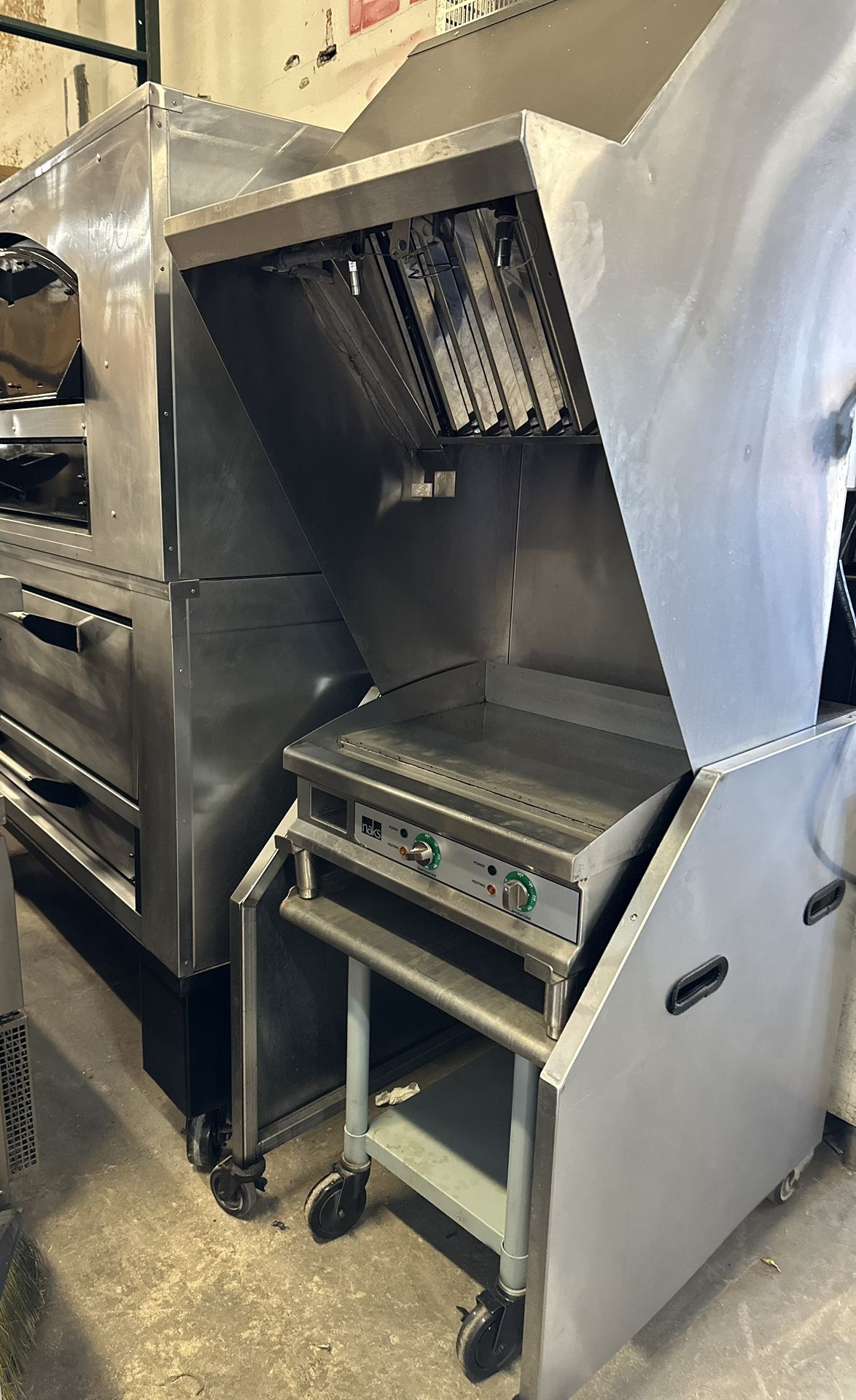 Used Ventless Hood With 24” Griddle