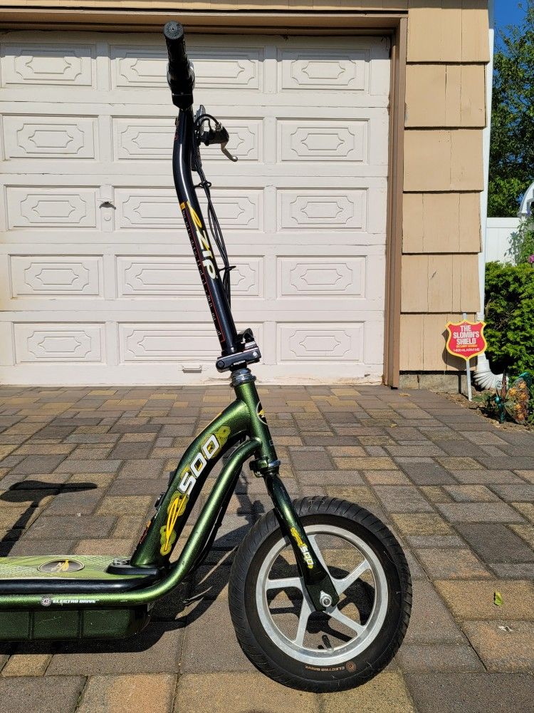 Ezip 500 Electric Scooter for Sale in South Setauket, NY OfferUp