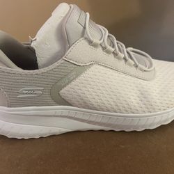 Woman’s Size 9!