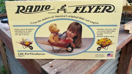 Vintage 1990’s Sealed In A Box New Radio Flyer Little Red Wheelbarrow Model #4
