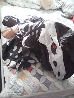Kids inflatable t Rex ride on
