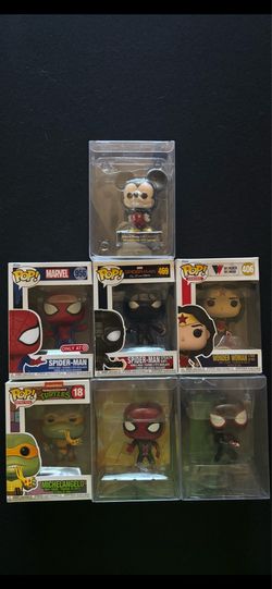 MARVEL& DISNEY FUNKO POP COLLECTION