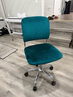 Vanity chair