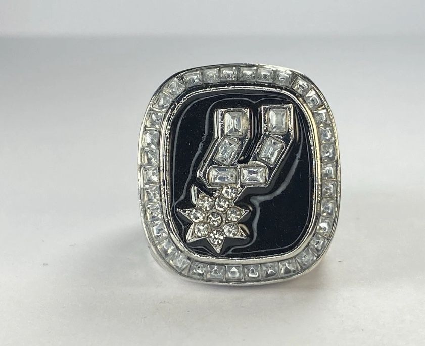 San Antonio Spurs 1999 Finals Championship Ring (Tim Duncan) Size 11