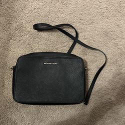 Michael Kors Crossbody Purse
