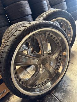 Avarus by Savini 20x8.5 +35 and 20x9.5 +20