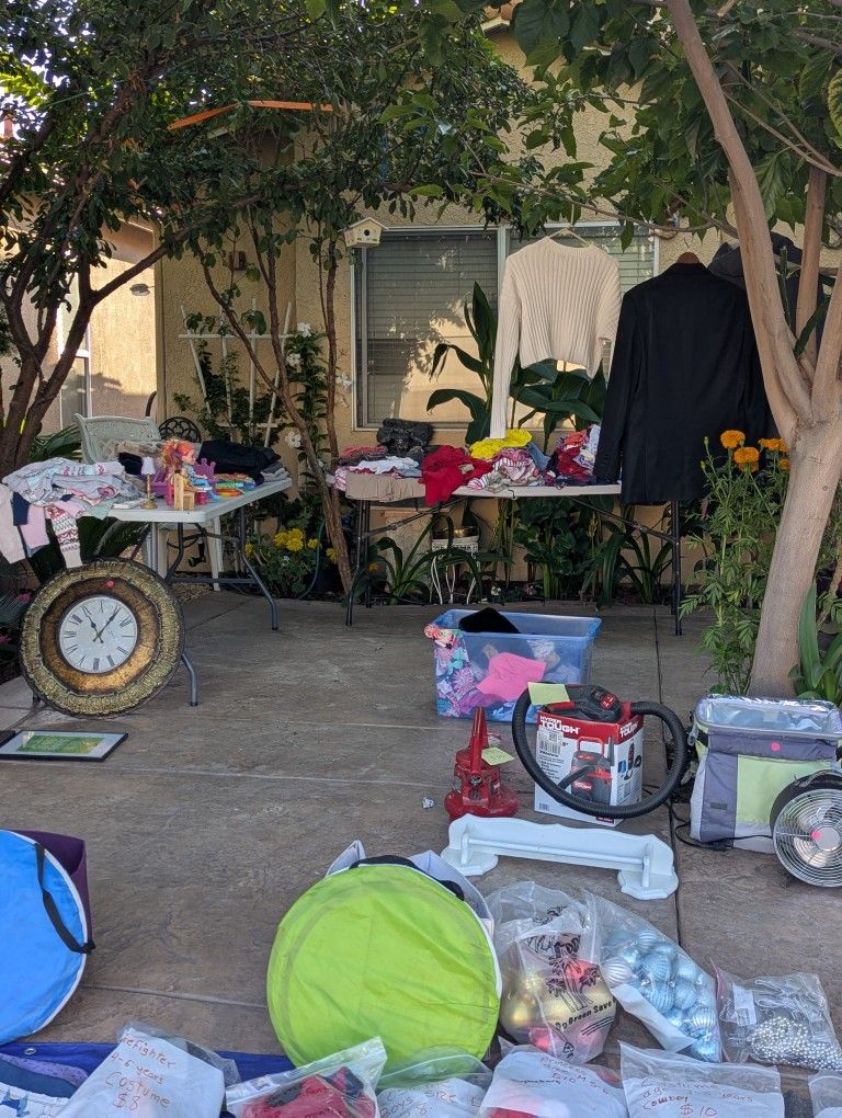 YARD SALE FRIDAY 24. & SATURDAY 25  8/5PM 1088 DE ANZA DR SAN JACINTO 