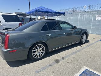 2010 Cadillac STS