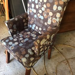 Sitting Chair
