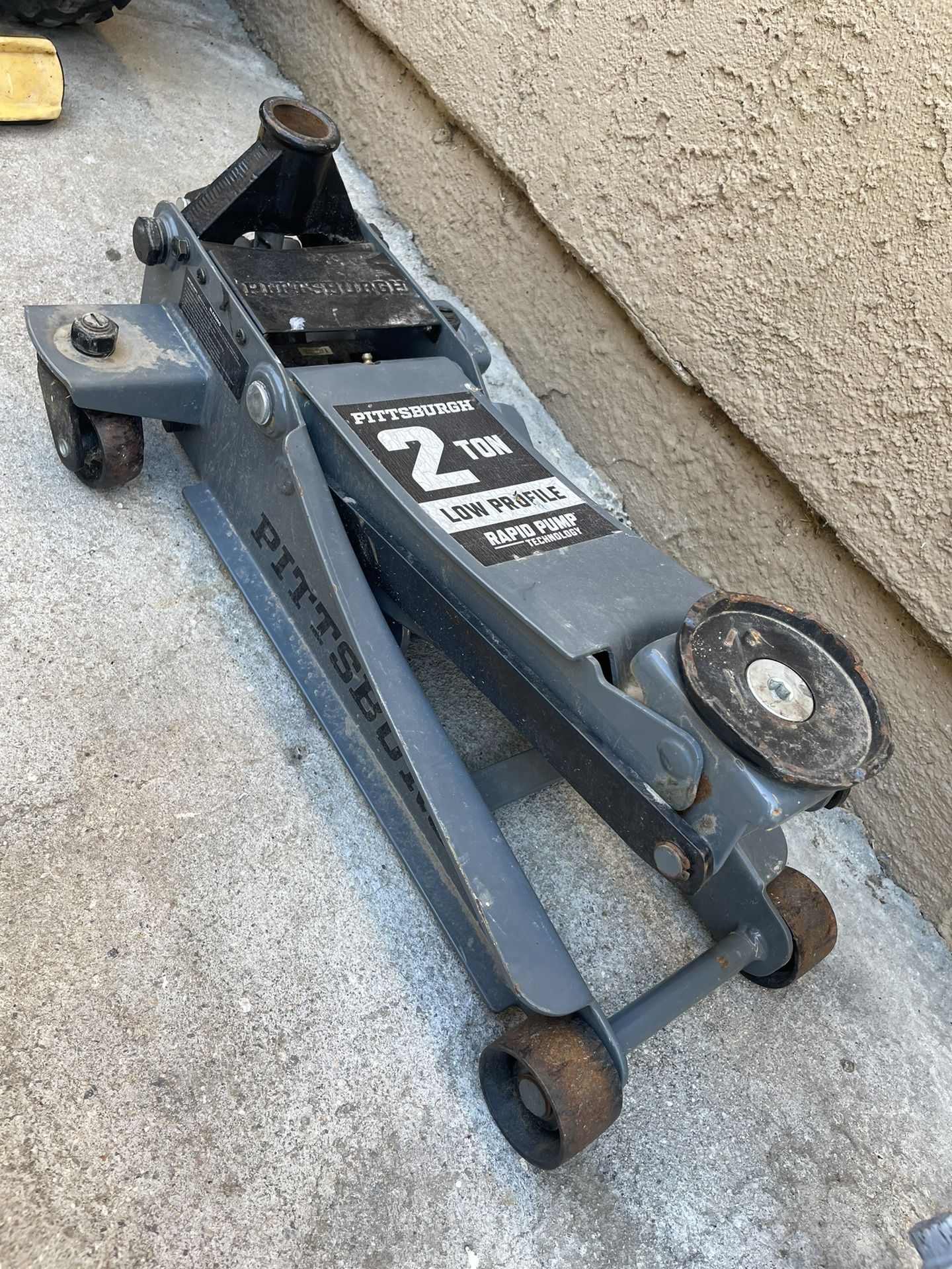 2 Ton Jack