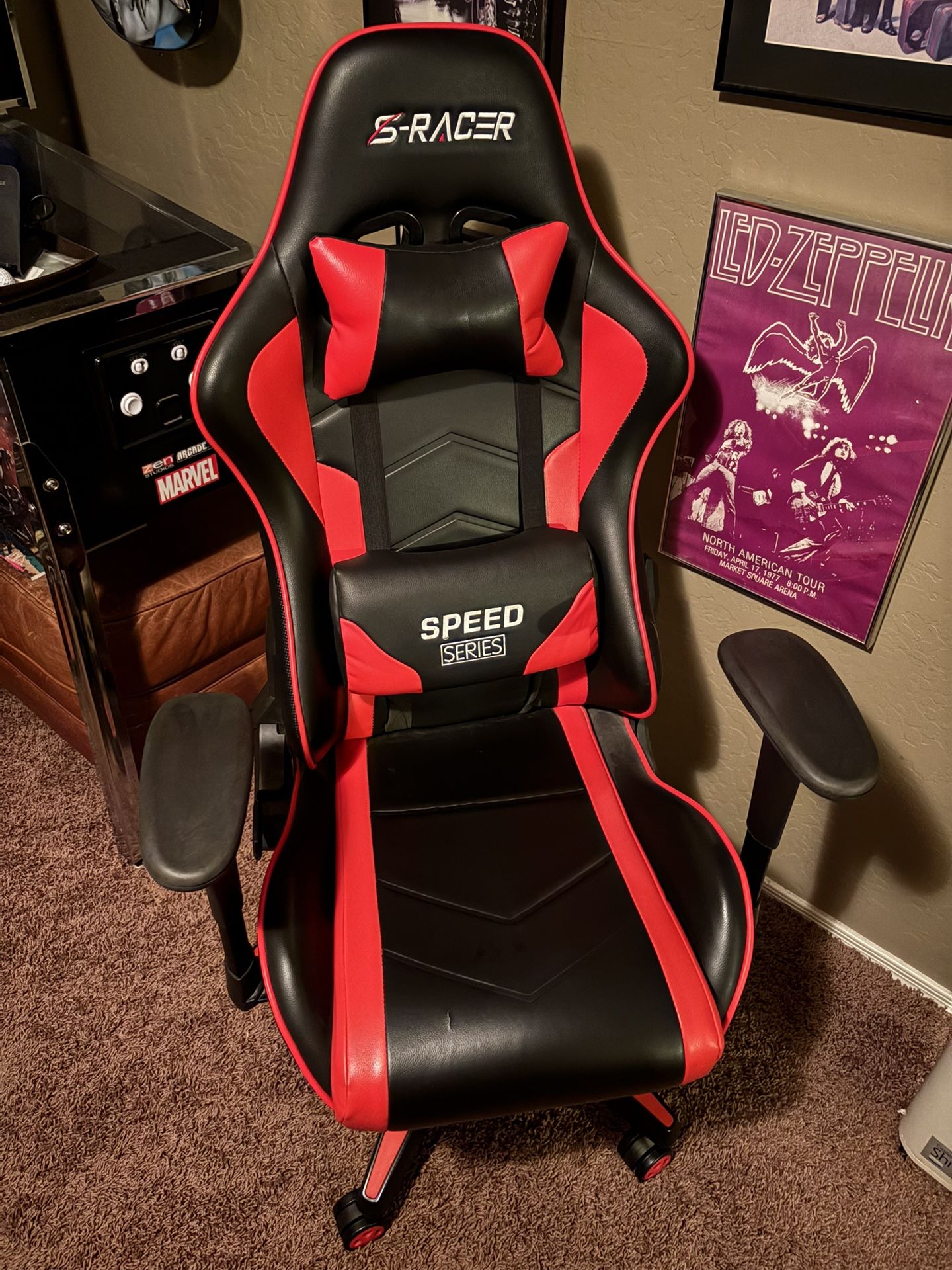 Gaming Chair Adjustable Arm Rests - Great Condition