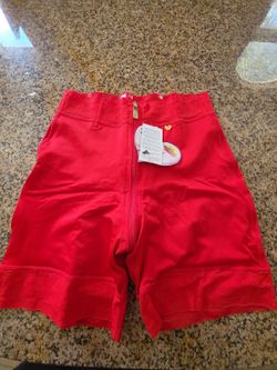 Noely High waist shorts