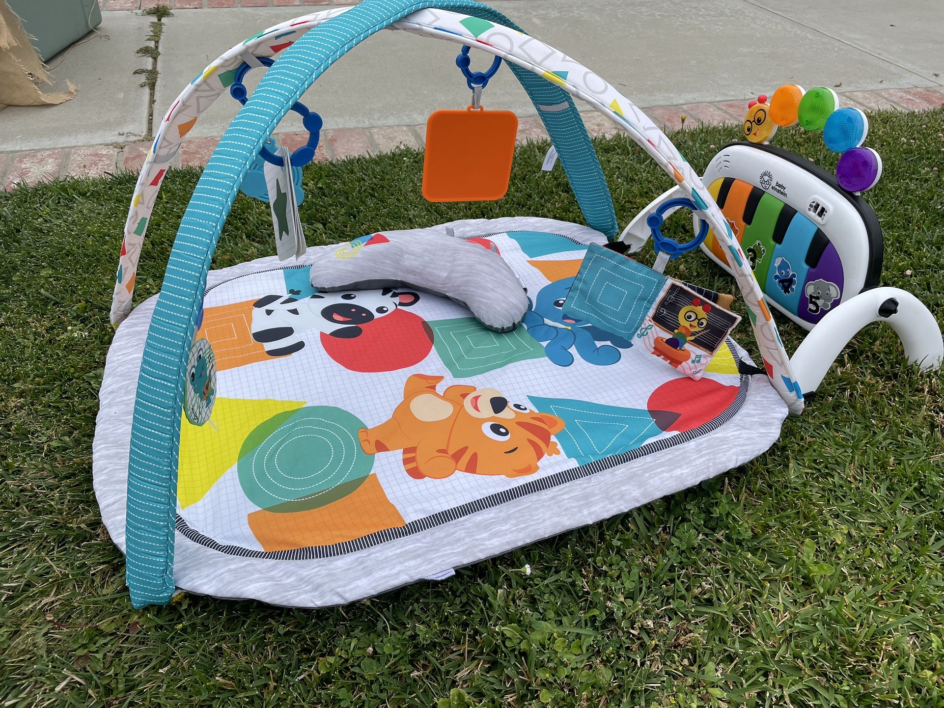 Baby Kick Piano