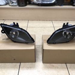2018/2023 FREIGHTLINER CASCADIA FOG LIGHTS 
