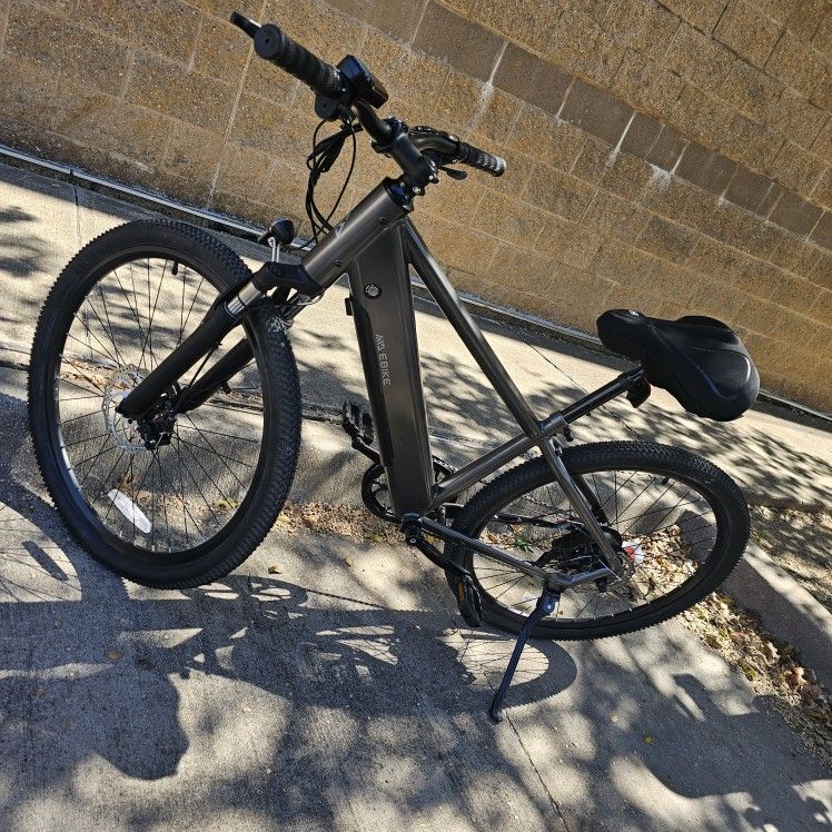 Like new TsT E-bike