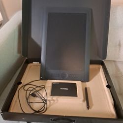 Wacom Intuos Large Drawing Tablet PTH851
