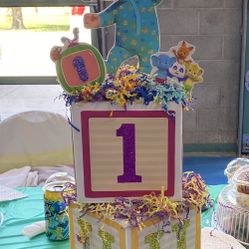 Cocomelon Centerpieces 