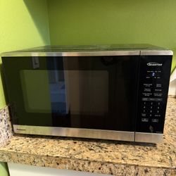 Panasonic Microwave 1200 Watts