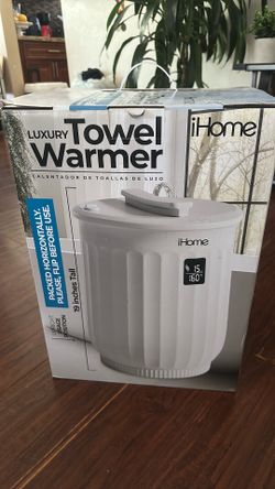iHome Luxury Towel Warmer