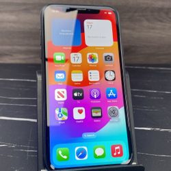 iPhone XR 64gb Unlocked ID: 19678