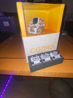 Anki Cozmo robot for parts untested