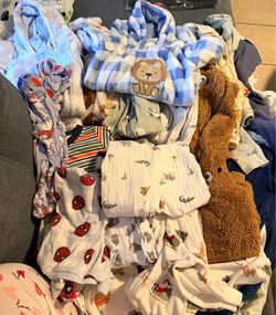 Over 25 pairs 3-6 boys pajamas
