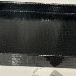 Home Decor clean out. Prices firm, only msg when ready to pick up. Read description