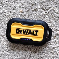 Dewalt Power Bank 
