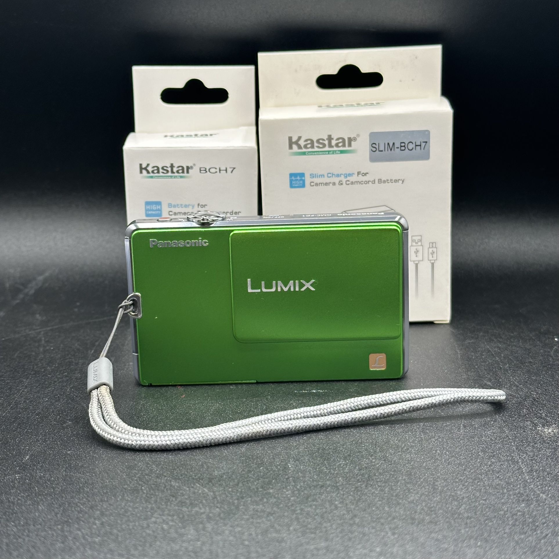 Y2K Panasonic LUMIX DMC-FP1 12.1 MP Digital Camera Green Japan Exclusive