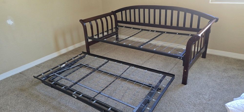 Trundle Twin Bed