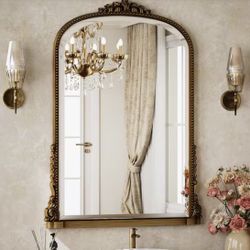 28”x40” Antique Styled Gold Mirror