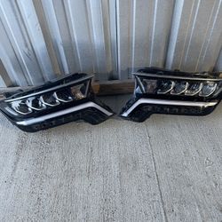 2021,2023 KIA SORENTO SET OF HEADLIGHTS 