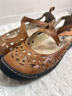 Journee Collection Sandals 